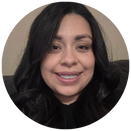Retrato de una clienta satisfecha de Puertos HDZ Home Improvements